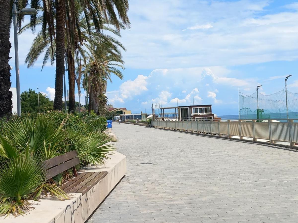 Apartament Sweet Sea View Savona Zewnętrze zdjęcie