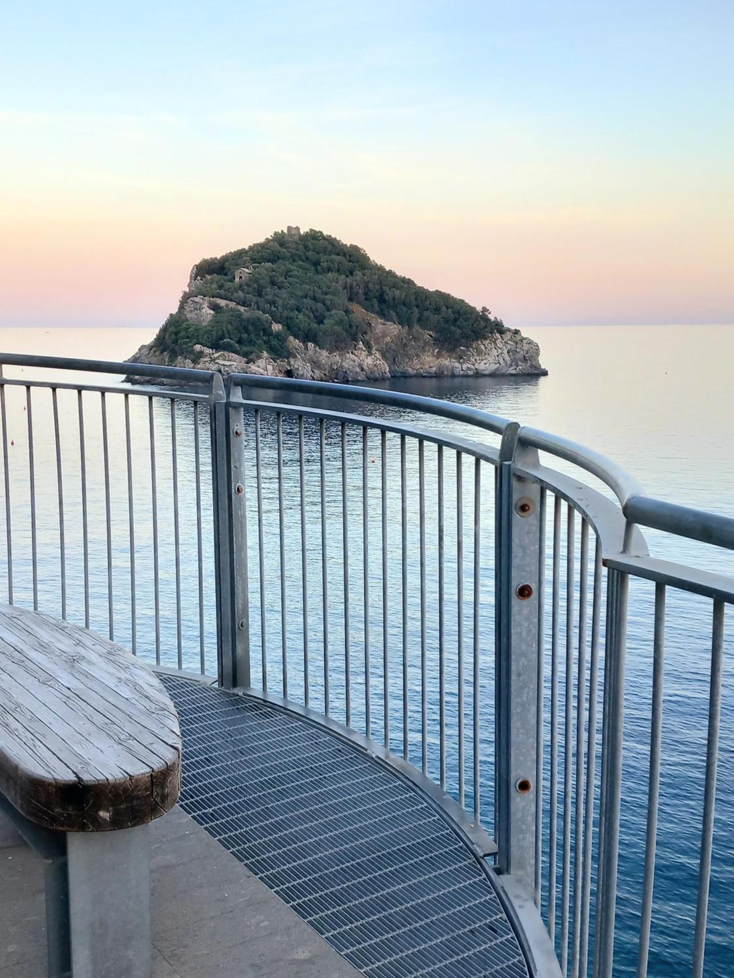 Apartament Sweet Sea View Savona Zewnętrze zdjęcie